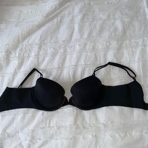Black Demi bra